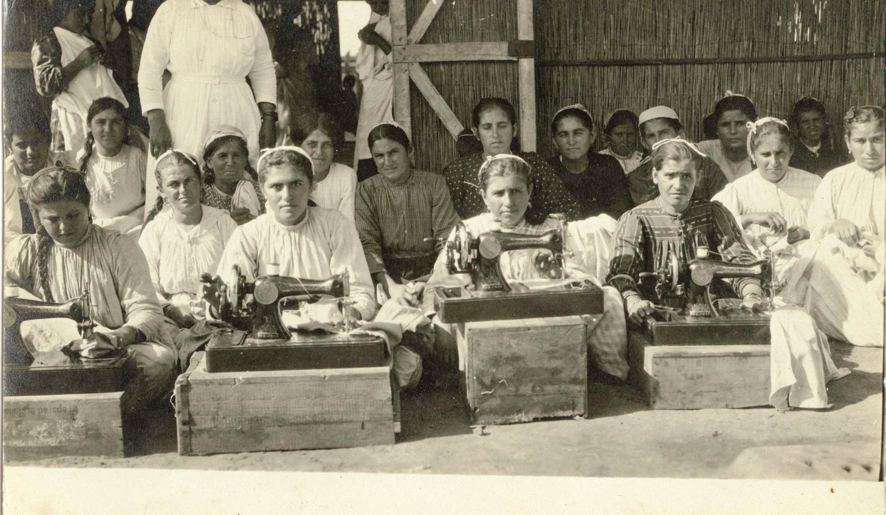 Մուսալեռցի կանայք և աղջիկները աշխատանքի պահին