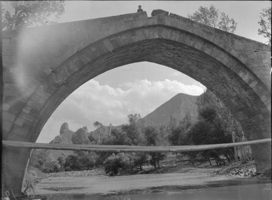 Ագարակաձորի կամուրջը