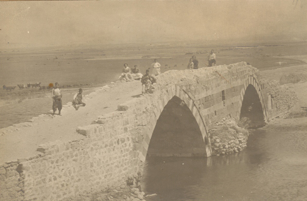 Արճեշի կամուրջը