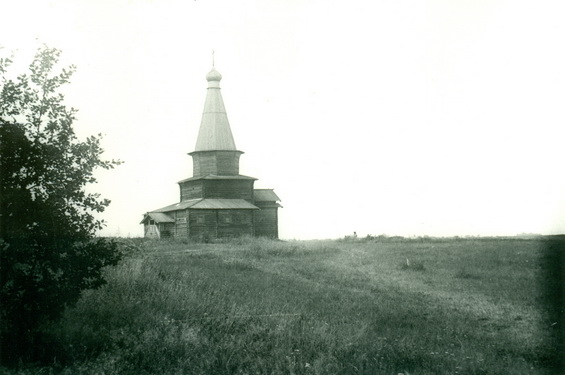 Փայտե ճարտարապետություն, Կուրիցկո գյուղի Սուրբ Աստվածածնի Վերափոխման եկեղեցի, 1595 թ․ (Մեծ Նովգորոդ)