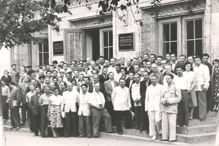 Կիրովականի Ավտոմատիկայի գիտահետազոտական ինստիտուտի աշխատակիցները