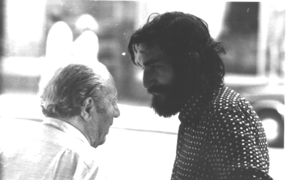 Ե. Քոչարը և նկարիչ Ռ.Ղևոնդյանը, հուլիս, 1975