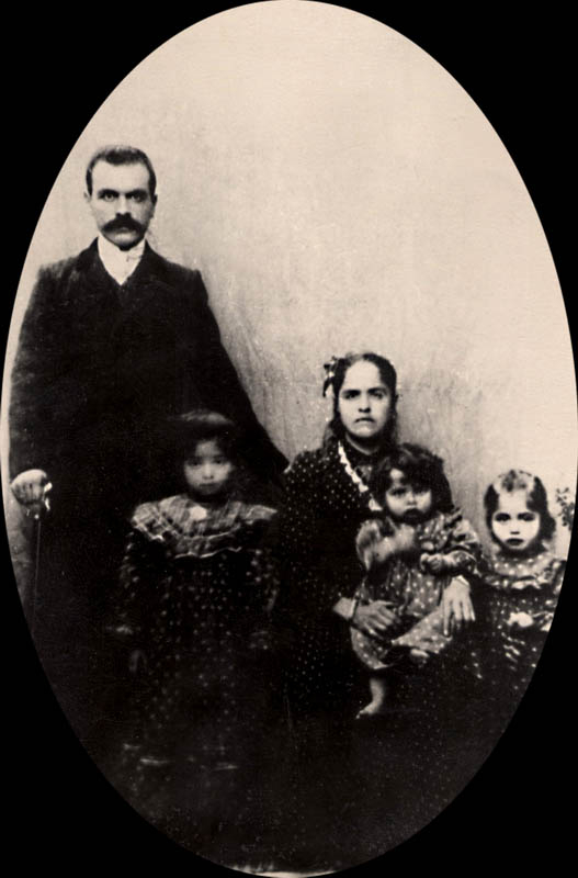 Վարդան Վարդերեսյանը ընտանիքի հետ