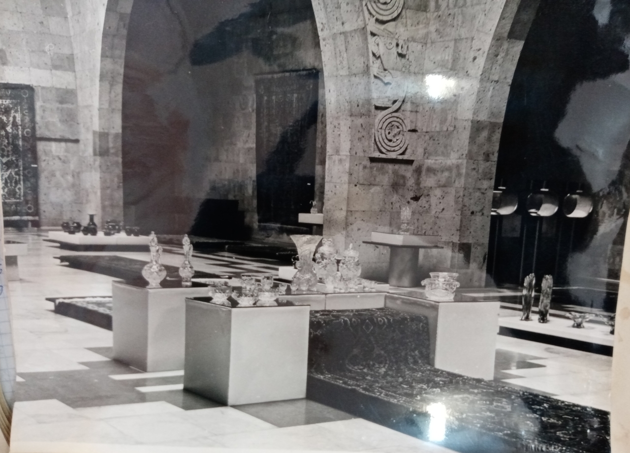 «Հայկական ժամանակակից գեղարվեստական ապակի» ցուցահանդեսից