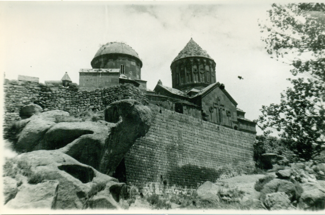 Լուսանկար