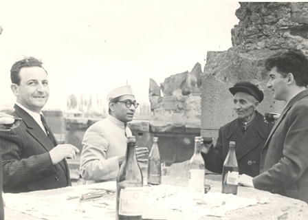Էդվարդ Միրզոյանը հնդիկ հյուրերի հետ