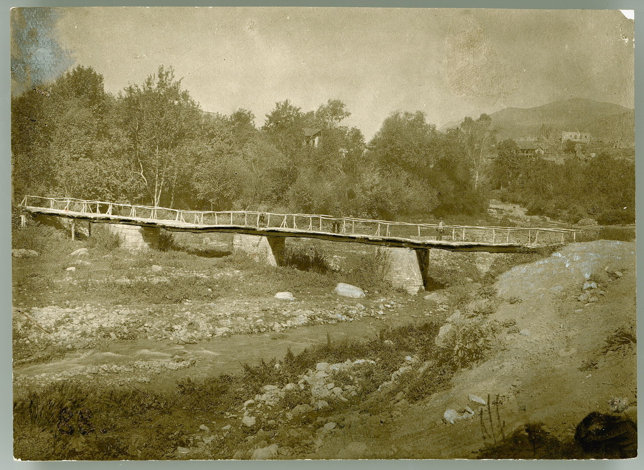 Դավիթ Բեկ գյուղի կամուրջը