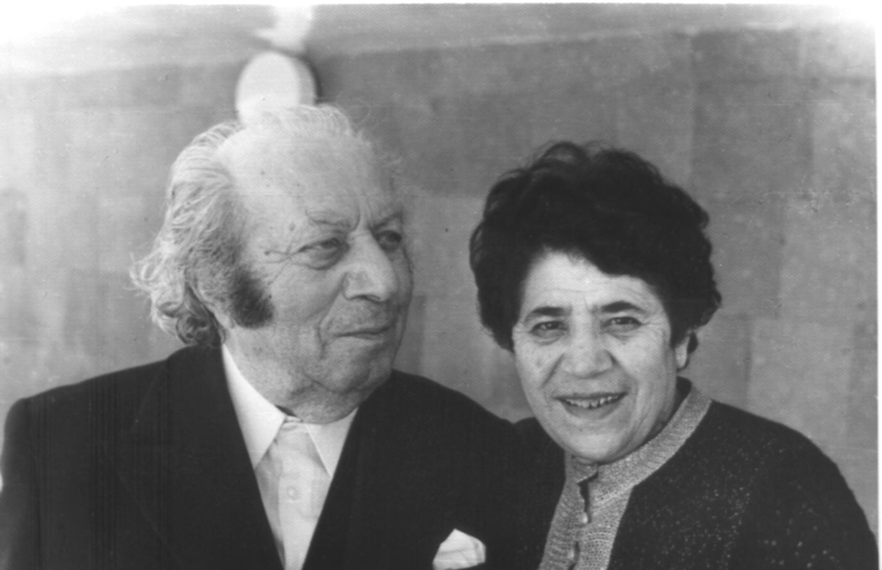 Ե. Քոչարը կնոջ՝ Մանիկ Մկրտչյանի հետ, Ծաղկաձոր,  9 նոյեմբերի, 1978