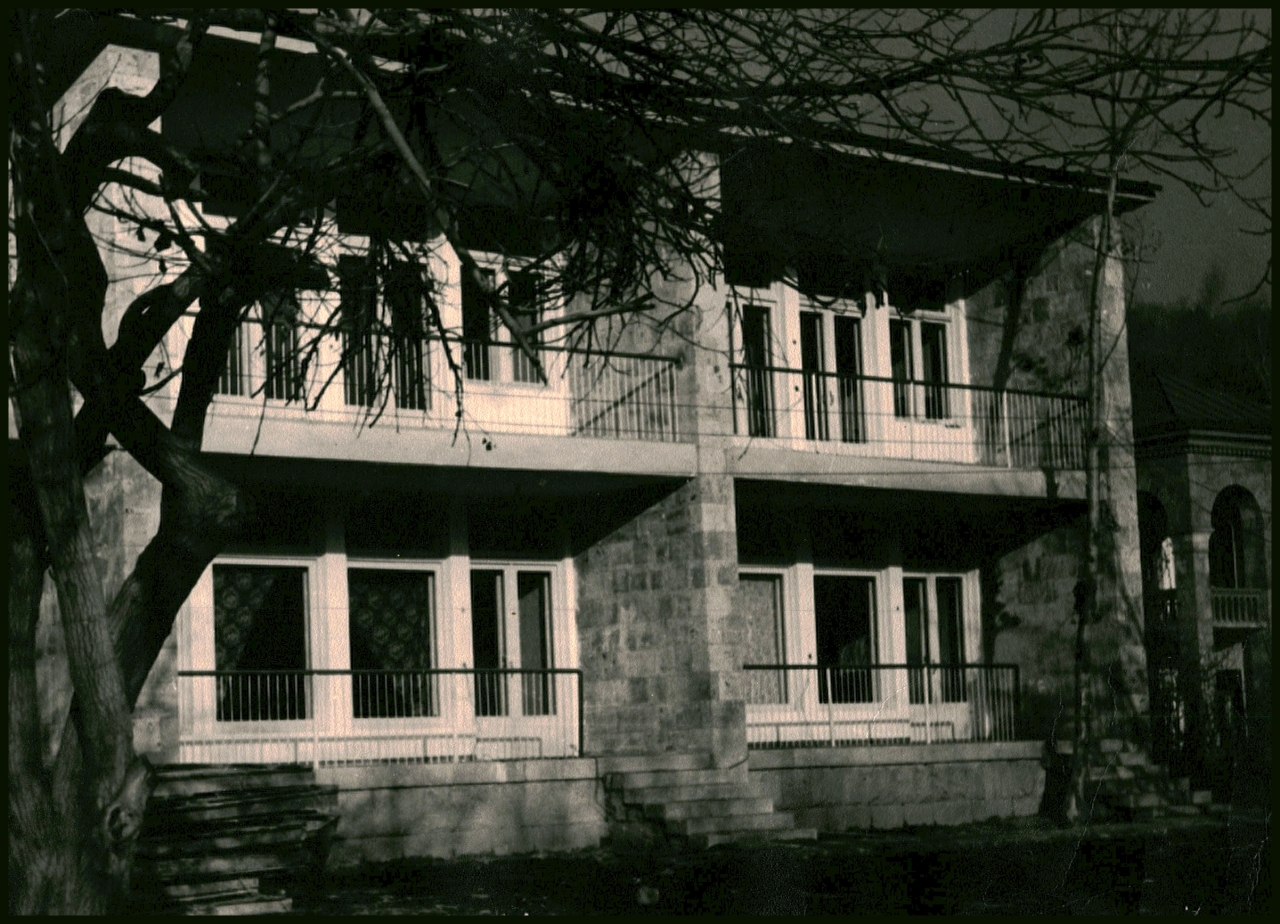 Գիտնականների բնակելի տունը Բաղրամյան պողոտայում,1957թ.