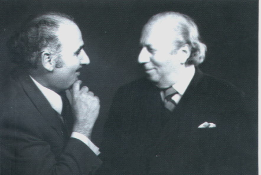 Երվանդ Քոչարը  և Երջանիկ Կարախանյանը, Երևան,  24 փետրվարի 1975 