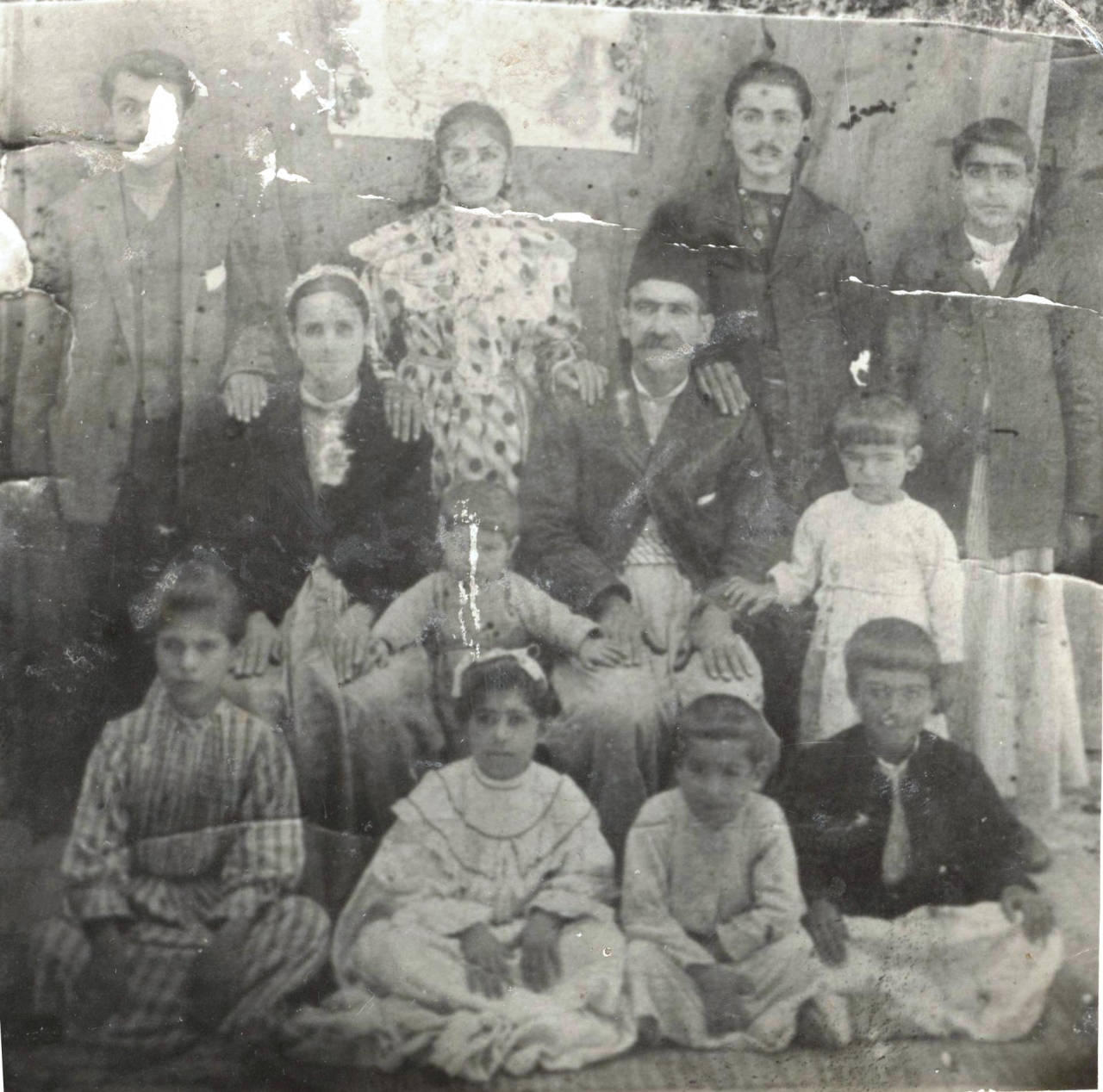 Խաչեր Մարտիրյանը իր ընտանիքով