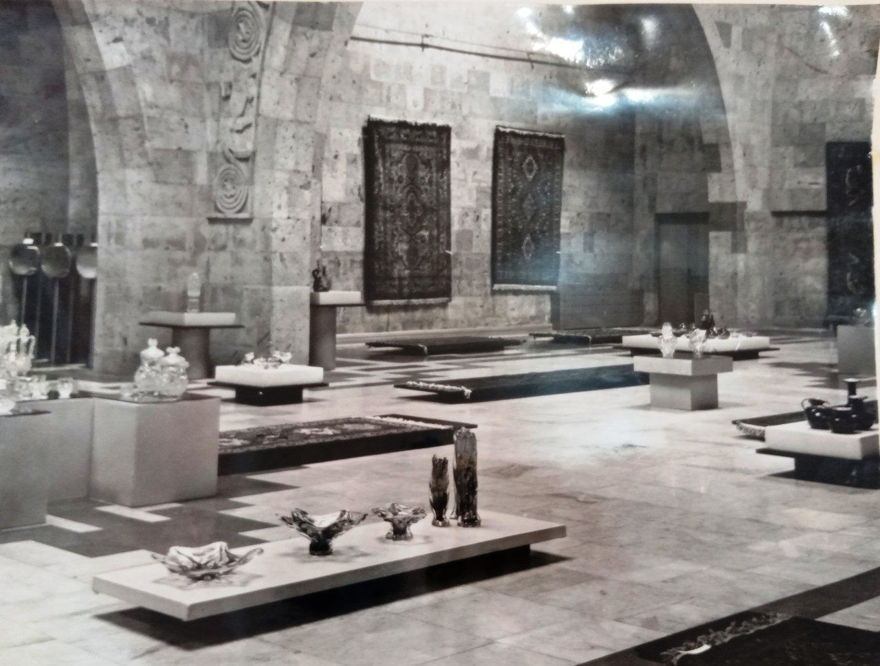 «Հայկական ժամանակակից գեղարվեստական ապակի» ցուցահանդեսից
