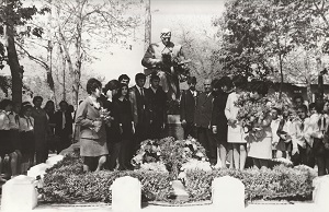 Հունան Ավետիսյանի  հուշարձան-գերեզմանը  Վերխնի Բականսկում