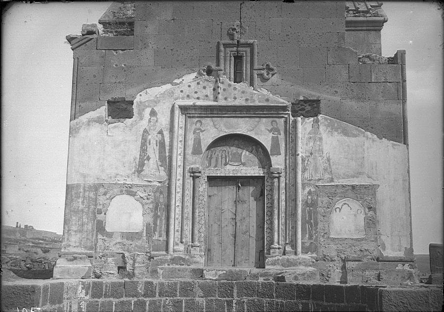 Սուրբ Մարիանե եկեղեցու արևմտյան պատը