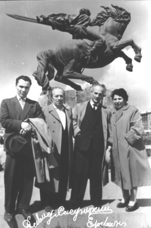 Ձախից երկրորդը՝ Ե. Քոչար, Ռ. Զարյան, Մ. Մկրտչյան, 1950-60-ականներ, Երևան