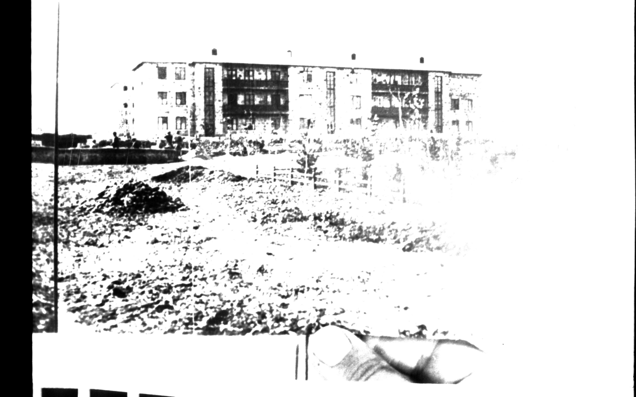 Երևանի Կարբիդի գործարանի շինարարությունից