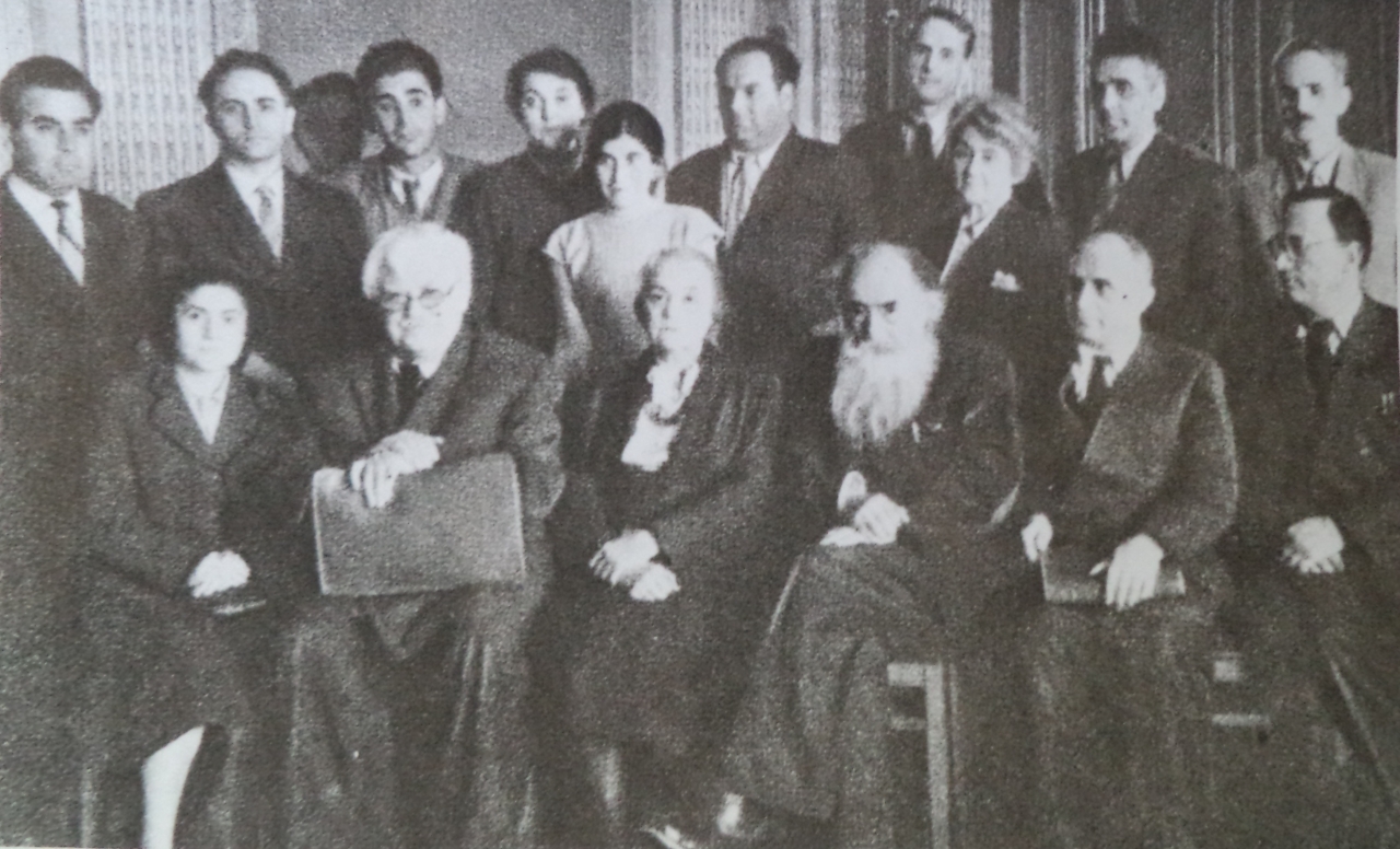 Հովսեփ Օրբելին հայ արևելագետների հետ