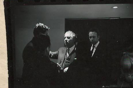 Նեգատիվ՝ լուսանկարի.  Ա.Խաչատրյանը  ՄԱԿ-ին առընթեր սովետական ներկայացուցչության 3-րդ քարտուղար  Վ.Իվանովի և այլ աշխատակիցների հետ