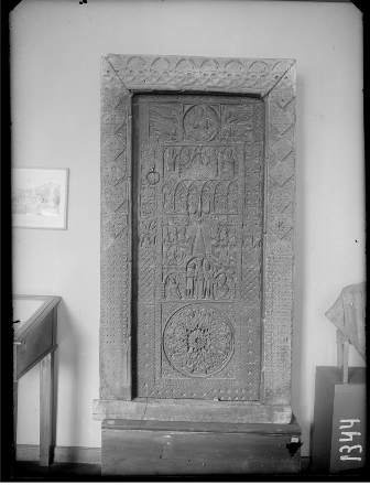 Դուռ Սևանի վանքի Սուրբ Առաքելոց եկեղեցուց