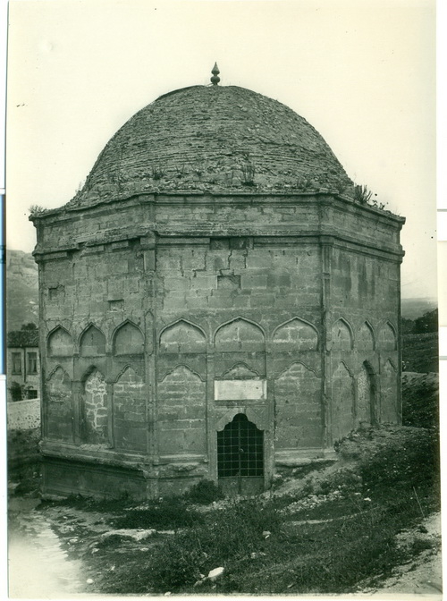 Բախչիսարայ (Ղրիմ), թաթարական դամբարան